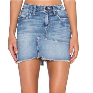 Joe's Jeans Denim Skirt Raw Hem Size‎ 30